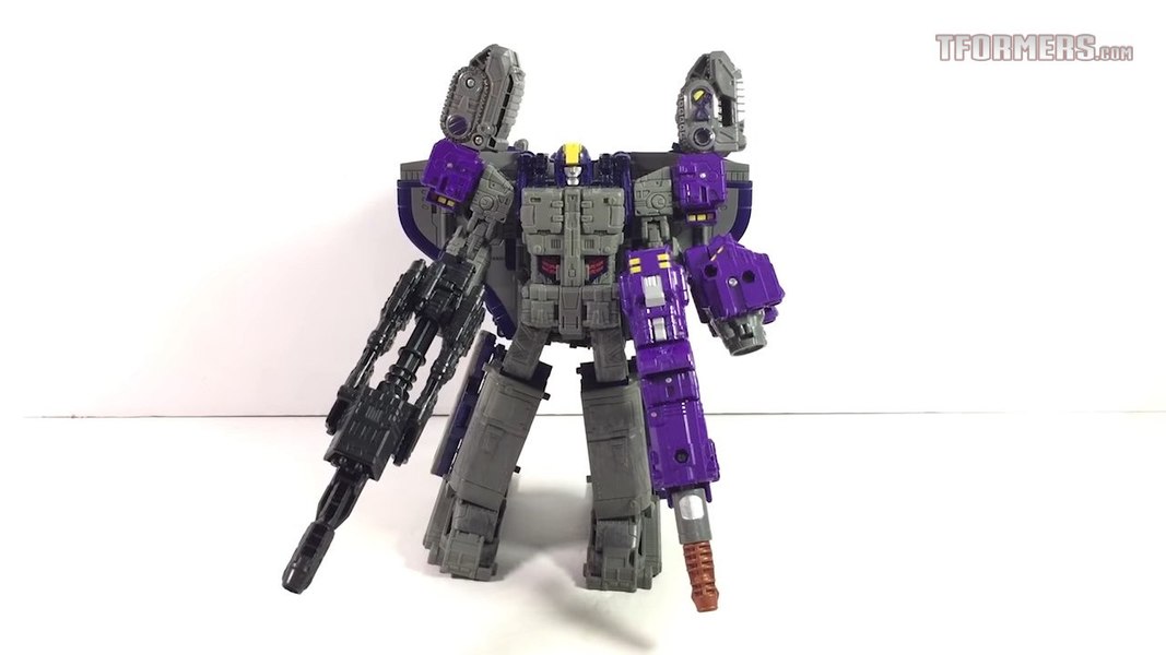 Siege Astrotrain In Hand With Video Review And Images 26 (26 of 30)